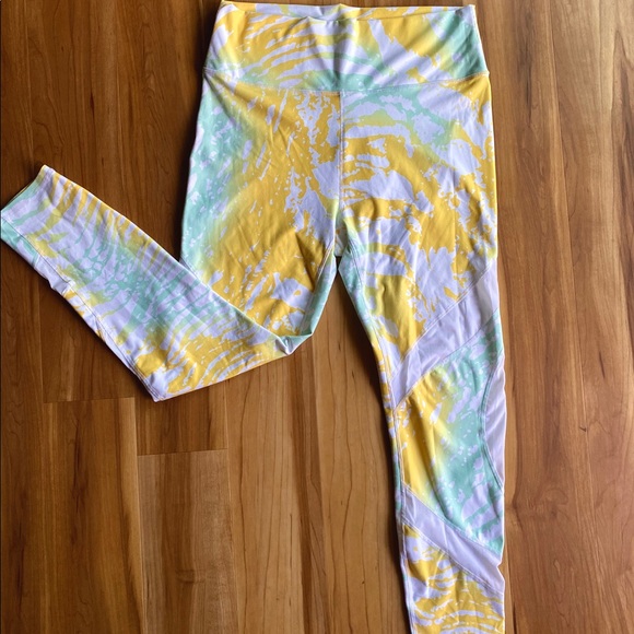 Fabletics Pants - Fabletics XL Leggings